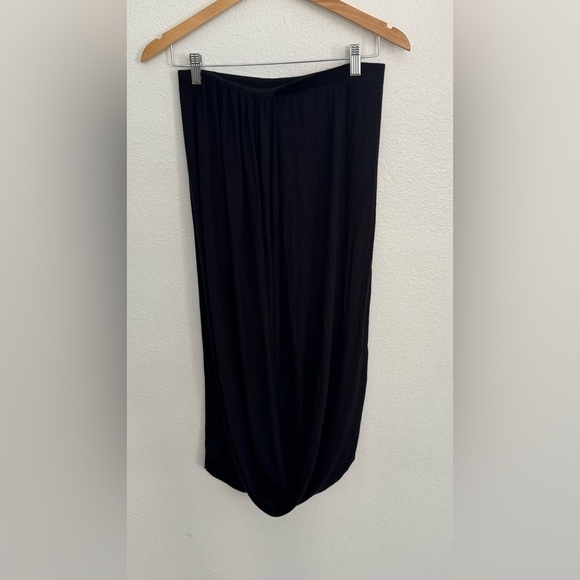 Free People Beach  Black Skirt size S - Picture 1 of 2